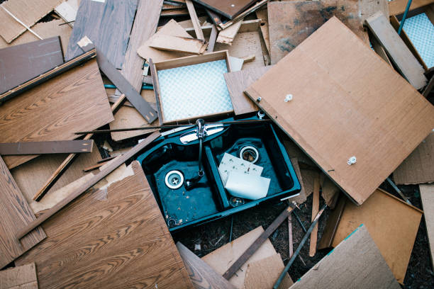 Best Garage Cleanout  in Pigeon, MI