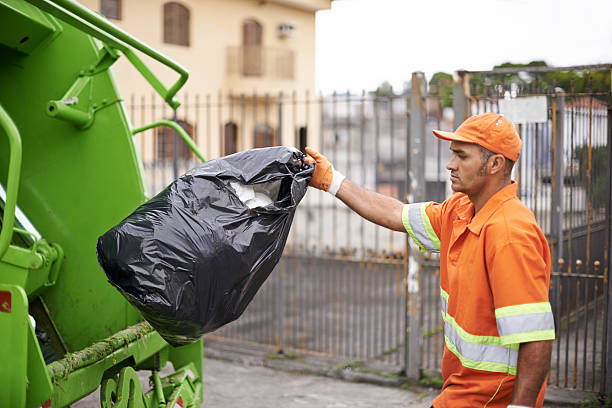 Best Construction Debris Removal  in Pigeon, MI